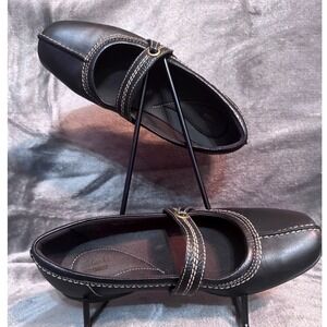Clarks Women 8.5 Black Leather Mary Jane Flats Contrast Stitch 26101749
